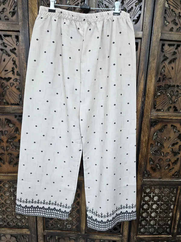 White_Black_Rayon_Straight_Geometric_Print_Co_Ord_Set_For_Women