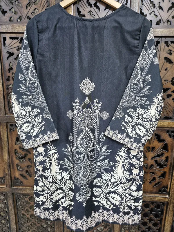 Charcoal_Grey_Rayon_Straight_Paisley_Print_Co_Ord_Set_For_Women