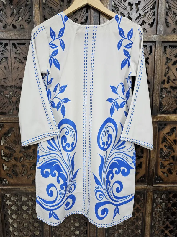 Blue_White_Rayon_Straight_Baroque_Print_Co_Ord_Set_For_Women