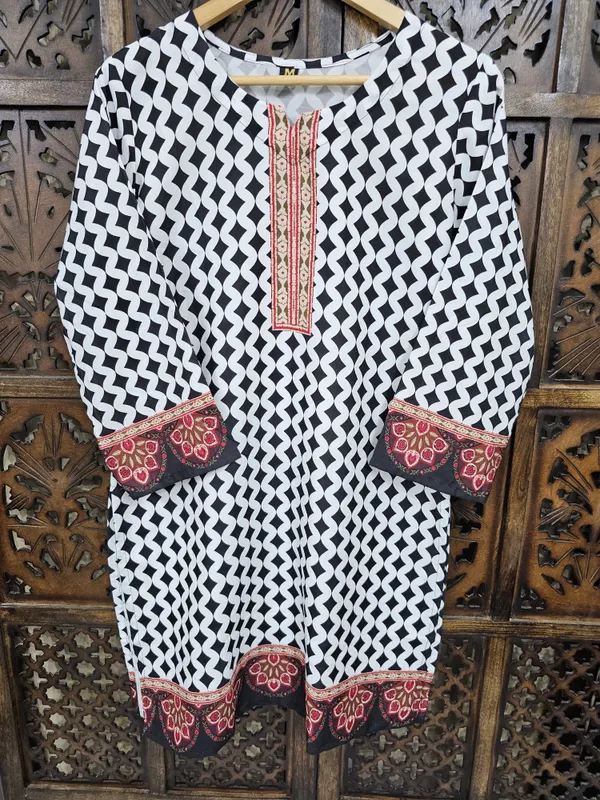 Black_White_Rayon_Straight_Geometric_Print_Kurta_Pant_Co_Ord_Set_For_Women