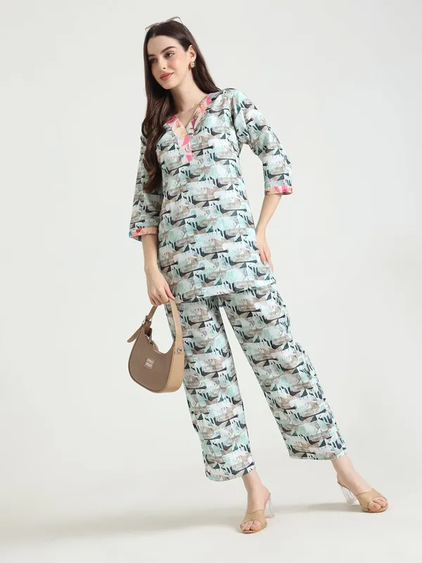 Mint_Terrain_Crepe_Fabric_Coordinated_Outfit_For_Women