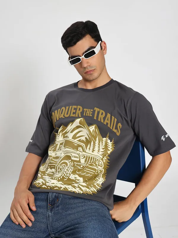 Dark_Grey_Cotton_T-Shirt_For_Men