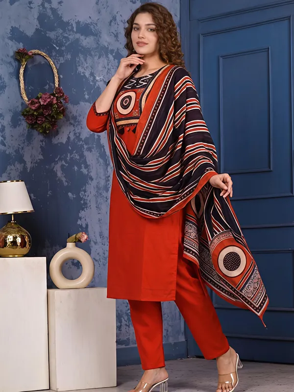 Red_Premium_Cambric_Cotton_Kurta_Set_For_Women