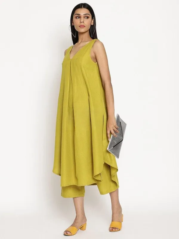 Yellow_Premium_Cotton_Slub_Co-Ord_Set_For_Women