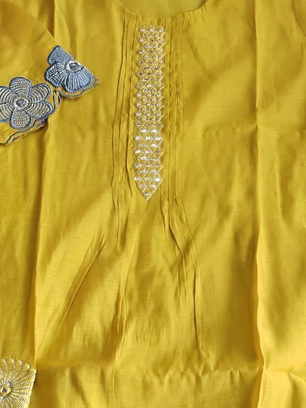Yellow_Premium_Mul_Chanderi_With_Embroidery_Kurta_Set_For_Women