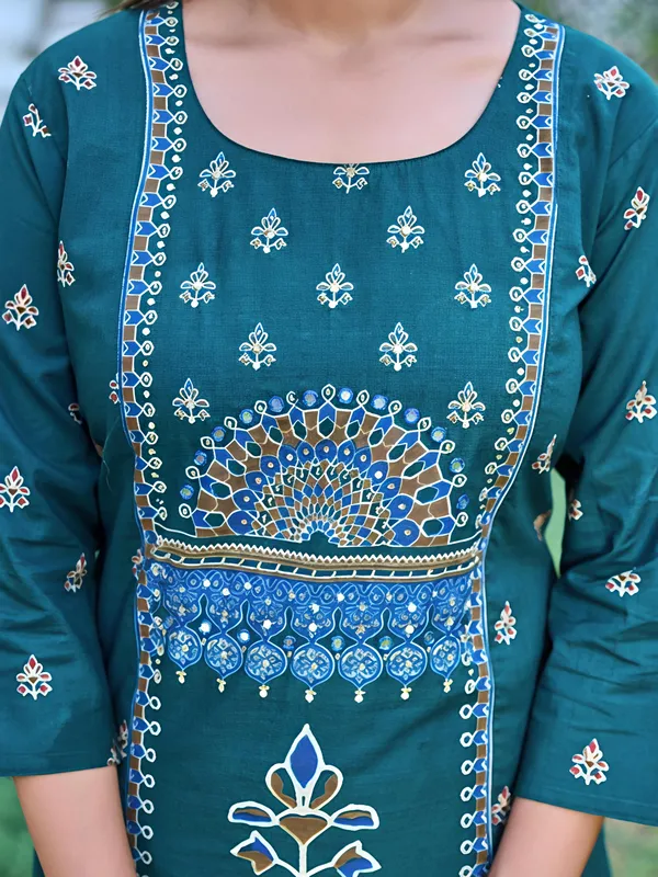 Teal_Premium_Cambric_Cotton_Kurta_Set_For_Women