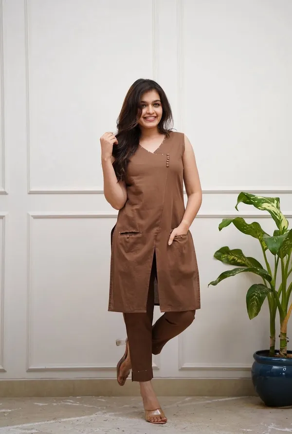 Brown_Premium_Pure_Cotton_Sleeveless_Co-Ord_Set_For_Women