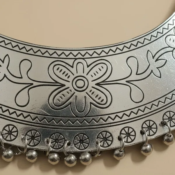 Rivah_Metal_Necklace_()