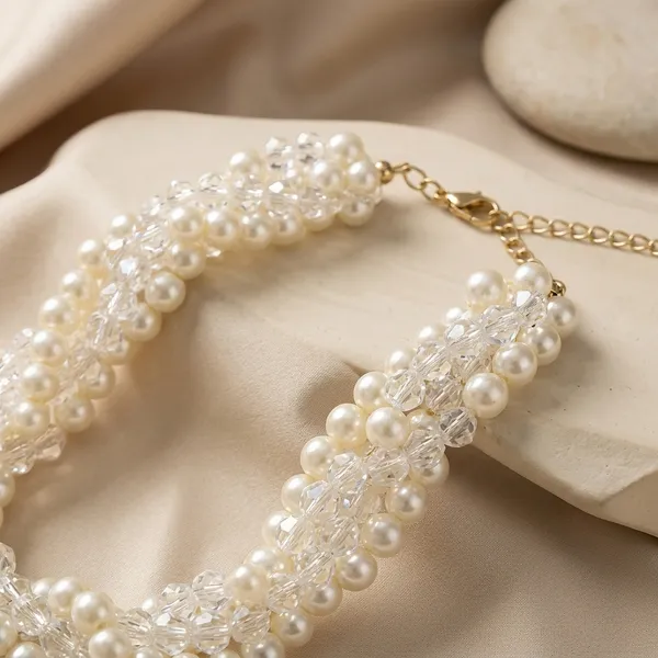 Pearl_Necklace_With_Golden_Chain_Dori_Necklace