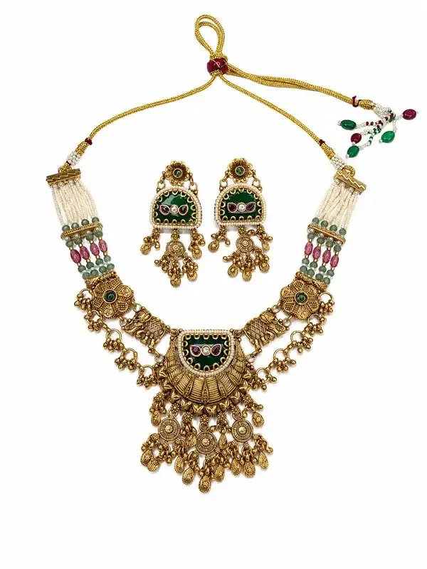 Green_Gold-Plated_Kundan_Meenakari_Necklace_Set_For_Women