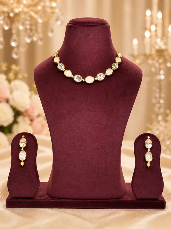 Gold_Polki_Mother-Of-Pearl_Drop_Necklace_Set_For_Women