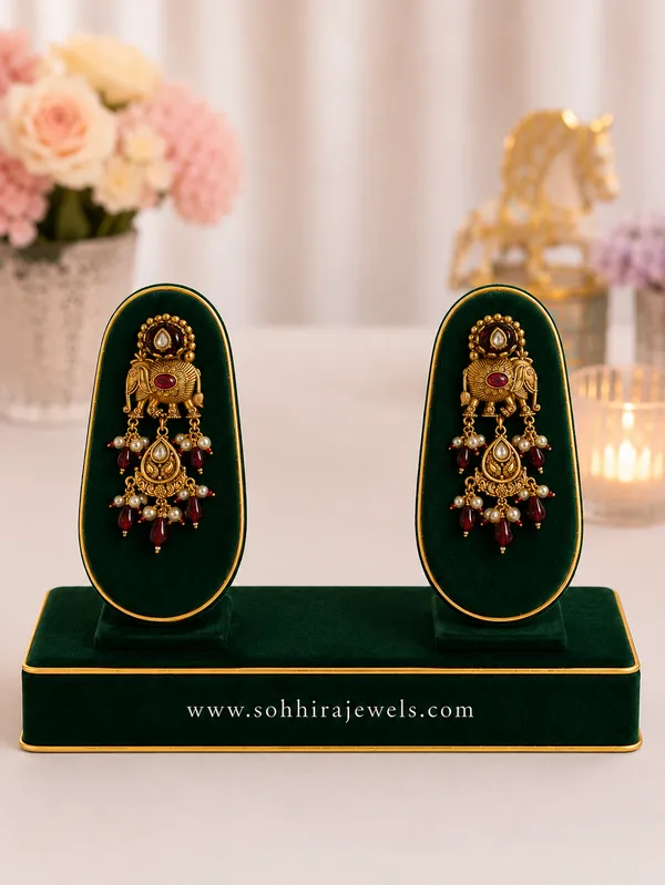 Red_Gold-Plated_Antique_Elephant_Ruby_Drop_Necklace_Set_For_Women