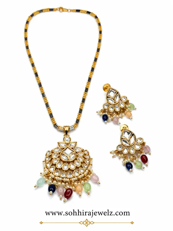 Black_Gold-Plated_Kundan_Mangalsutra_Pendant_Set_For_Women