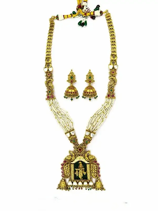 Gold_Brass_Gold-Plated_Temple_Krishna_Pearl_Necklace_Set_For_Women