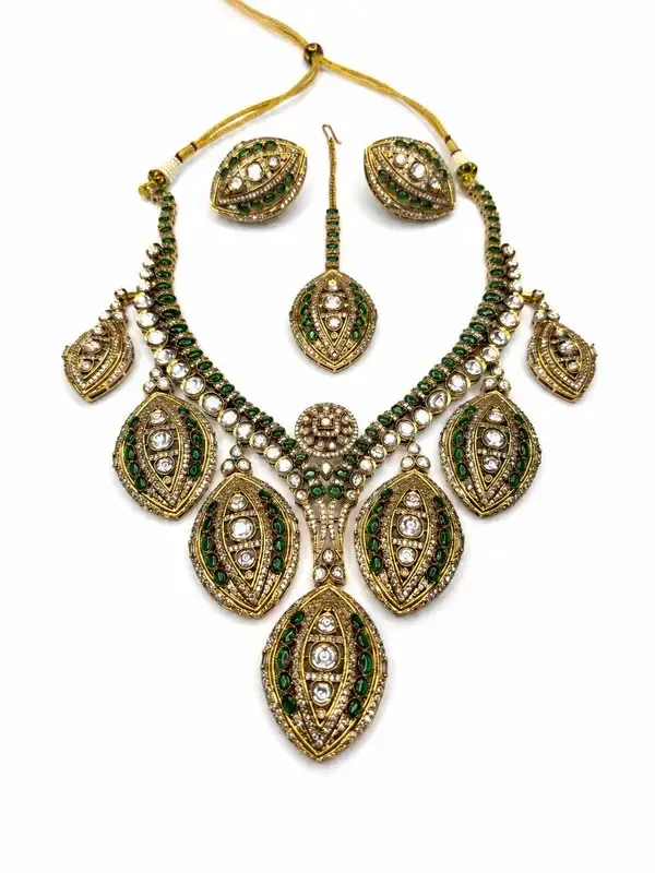 Green_Polki_Antique_Gold_Marquise_Emerald_Necklace_Set_For_Women