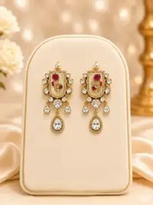 Rose_Gold_Gold-Plated_Ivory_Enamel_Ad_Floral_Pendant_Set_For_Women