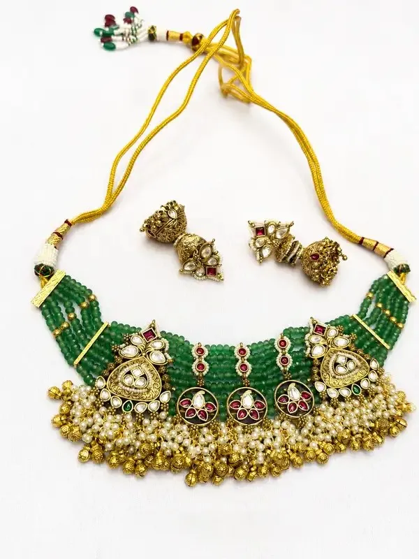 Green_Kundan_Polki_Emerald_Bead_Choker_Set_For_Women