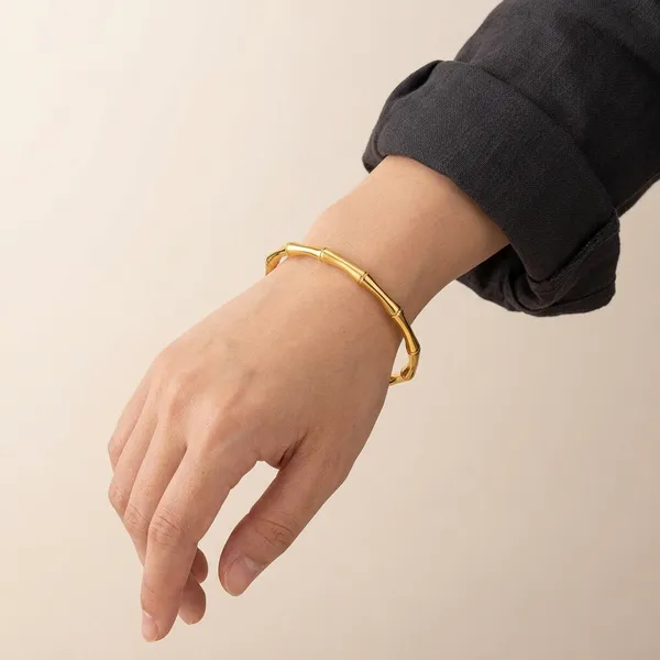 Gold_Stainless_Steel_Bamboo_Design_Bracelet_For_Women