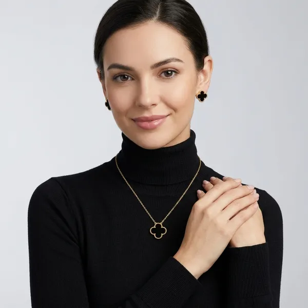 Black_And_Gold_Stainless_Steel_Clover_Pendant_Necklace_Earring_Set_For_Women