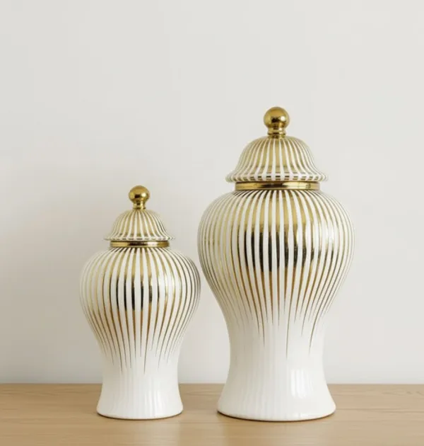 Ivory_Gold_Urn_(Small)