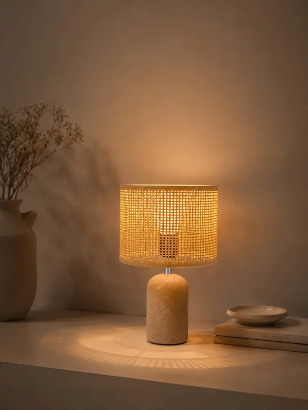 Beige_Natural_Bamboo_Cylindrical_Table_Lamp_with_Woven_Shade