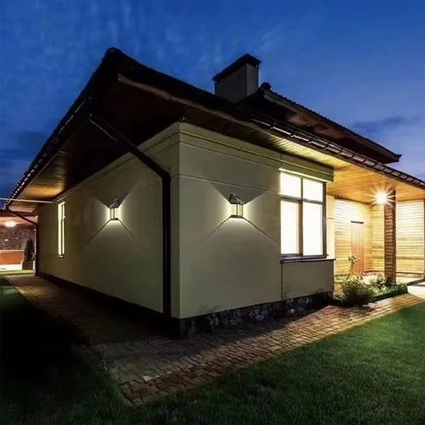 Abs_Solar_Motion_Sensor_Outdoor_Wall_Light_Black