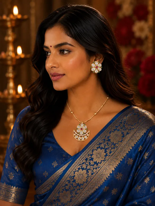 Gold-Plated_Kundan_Crescent_Moon_Pendant_Necklace_with_Floral_Stud_Earrings