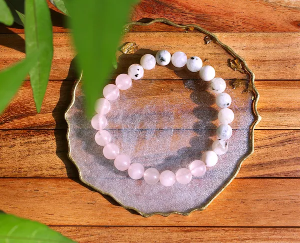 Rainbow_Rose_Quarts_Love_Feminine_Energy_Bracelet