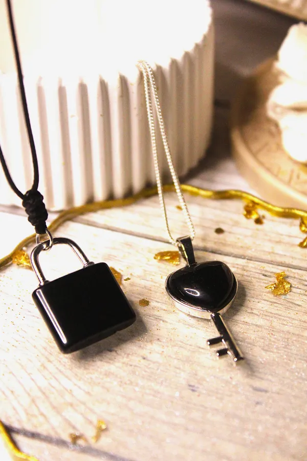 Tourmaline_Lock_Key_Couple_Pendant