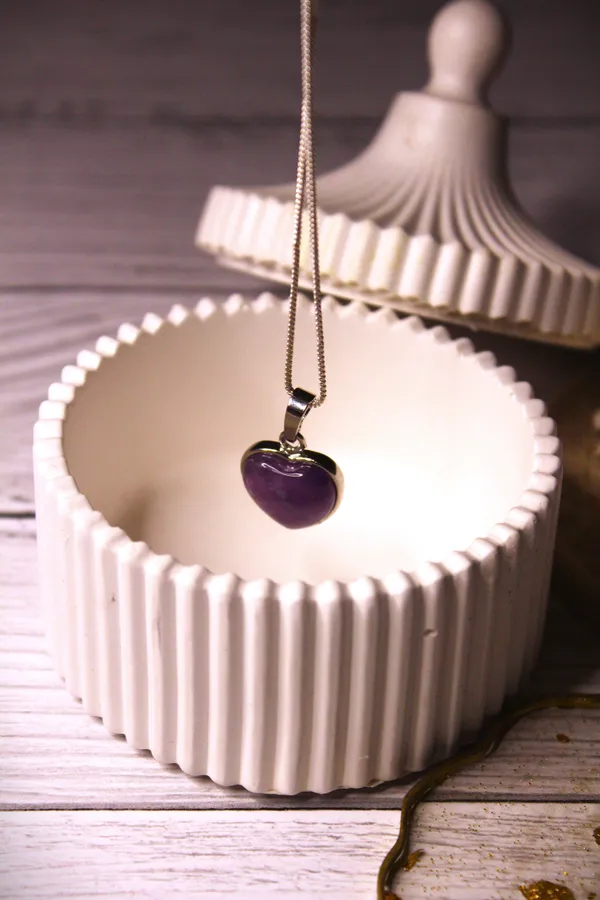 Amethyst_Heart_Pendant