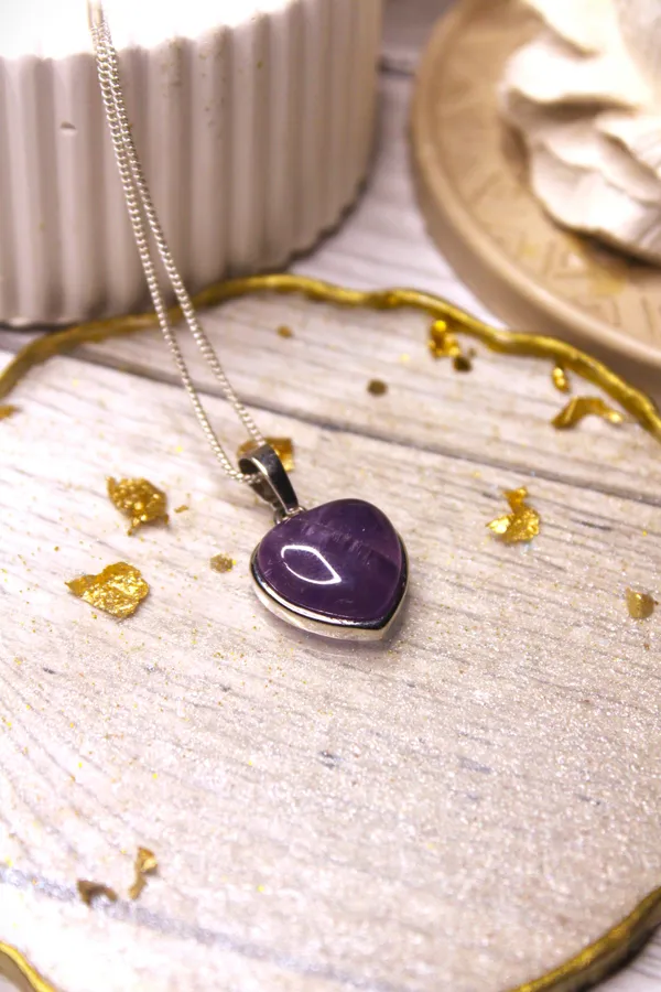 Amethyst_Heart_Pendant