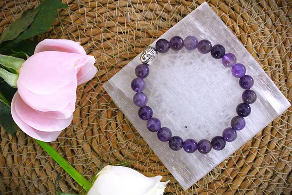 Amethyst_Bracelet_With_Free_Selenite_Tumble