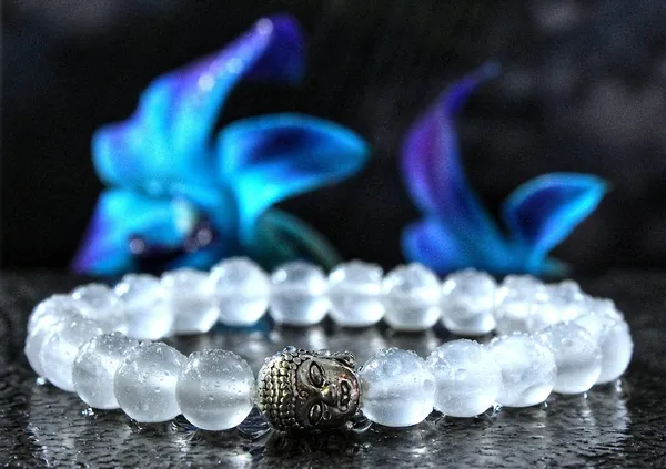 Selenite_Bracelet_With_Free_Selenite_Tumble