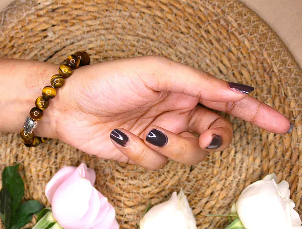 Tiger_S_Eye_Bracelet_With_Free_Selenite_Tumble