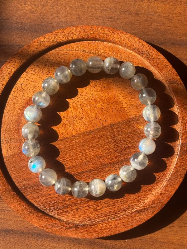 Aaa_Labradorite_Bracelet_With_Free_Selenite_Tumble