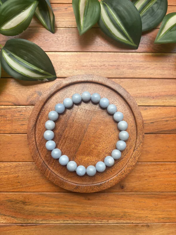Angelite_Bracelet_With_Free_Selenite_Tumble