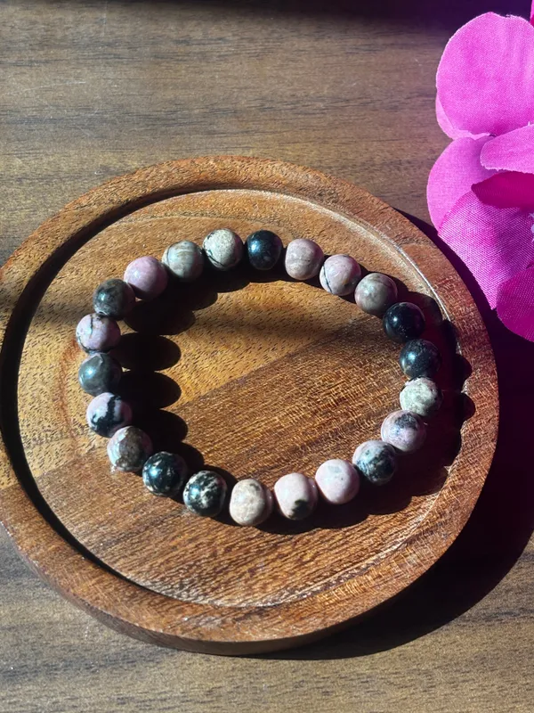 Rhodonite_Bracelet_With_Free_Selenite_Tumble