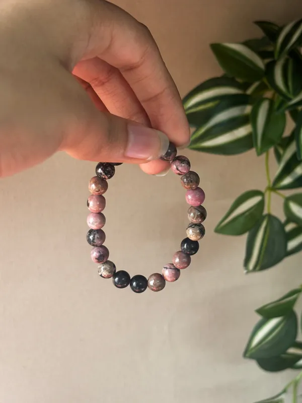 Rhodonite_Bracelet_With_Free_Selenite_Tumble