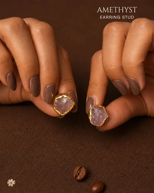 Amethyst_Stud_Earrings_Golden_Collection