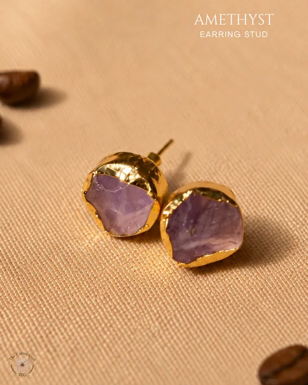 Amethyst_Stud_Earrings_Golden_Collection