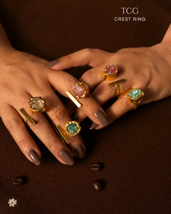 Amazonite_Crest_Ring_Golden_Collection
