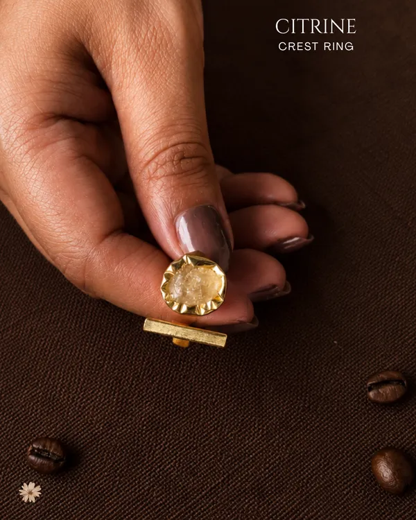 Citrine_Crest_Ring_Golden_Collection