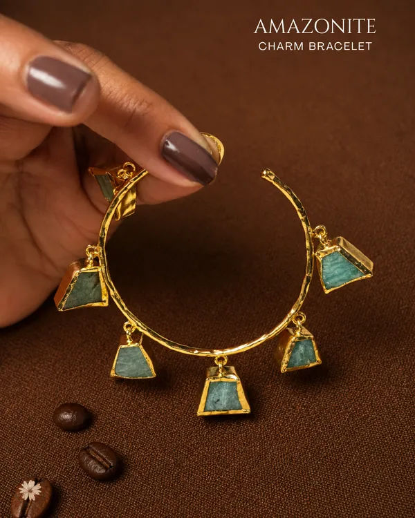 Amazonite_Charm_Bracelet_Golden_Collection