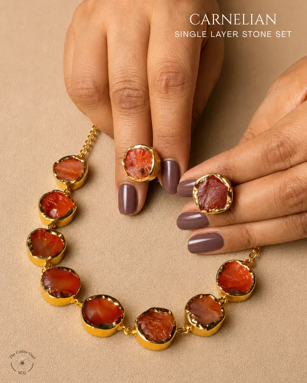 Carnelian_Single_Layer_Stone_Set_Golden_Collection