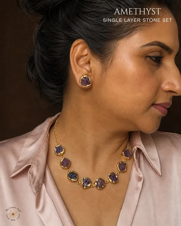 Amethyst_Single_Layer_Stone_Set_Golden_Collection