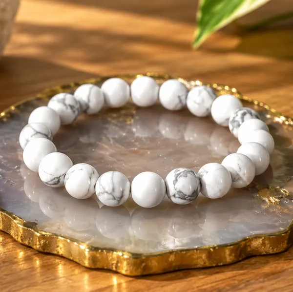 Howlite_Bracelet_With_Free_Selenite_Tumble