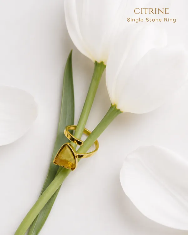 Citrine_Single_Stone_Ring_Golden_Collection