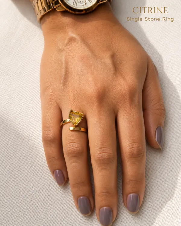 Citrine_Single_Stone_Ring_Golden_Collection