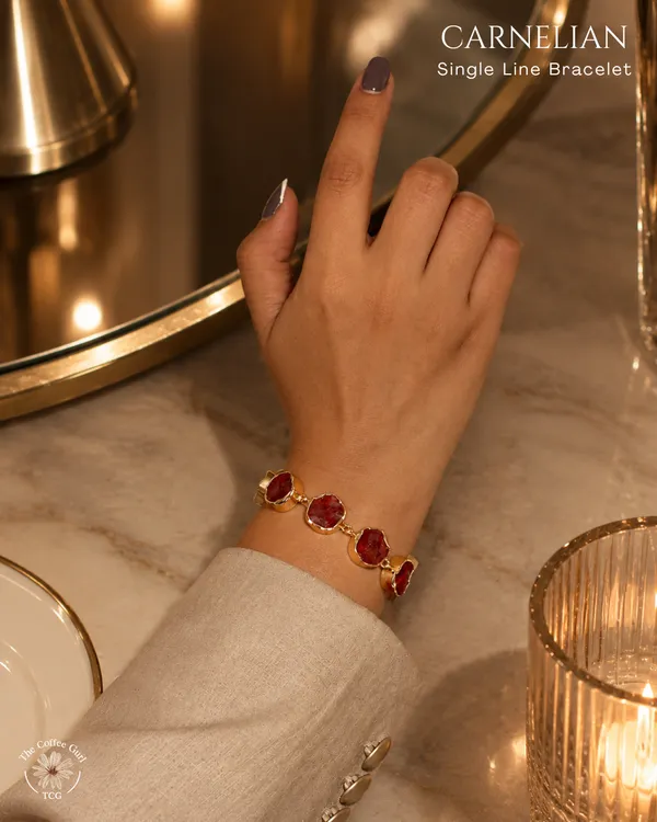 Carnelian_Stone_Bracelet_Golden_Collection