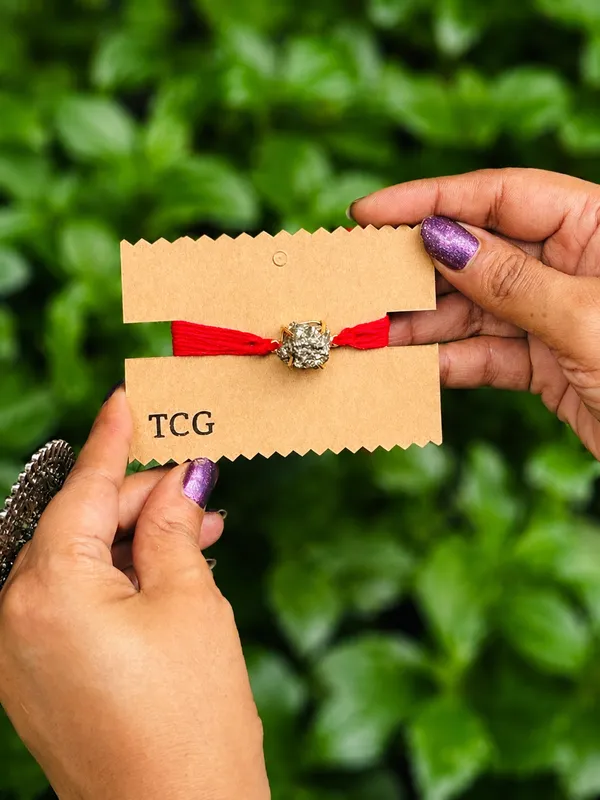 Single_Money_&_Prosperity_Rakhi_Hamper